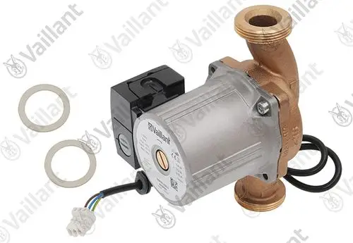 Vaillant Pumpe mit einem metallischen Gehäuse und einer elektrischen Anschlussbox. Im Lieferumfang sind zwei Dichtungen enthalten. Kabel mit Stecker sichtbar.